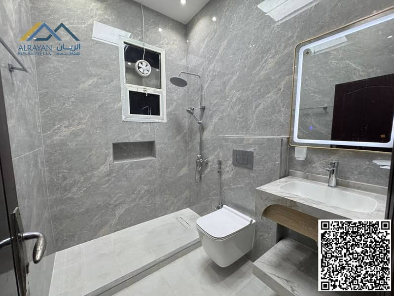 14 9d764156-bd13-4e60-bdc3-9e0ee42c06e4. jpg