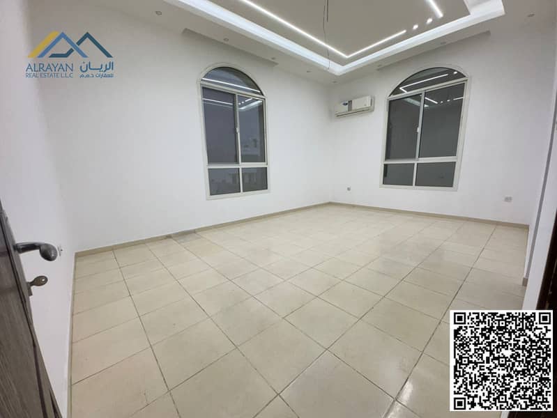 16 89a11c7e-1db3-4354-8e59-1f16a7ab5edc. jpg