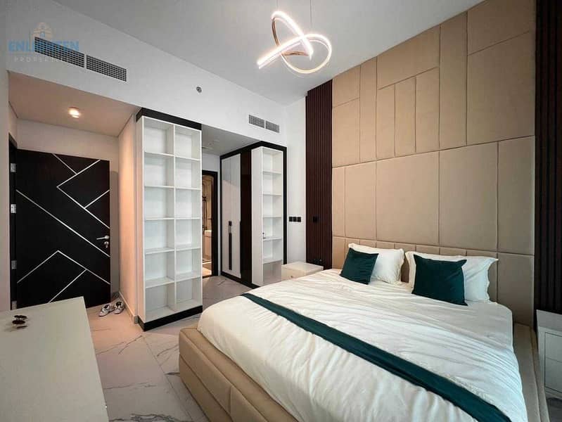 Brand New | Huge Layout | Furnished | Park Views Brand New | Huge Layout | Furnished | Park Views