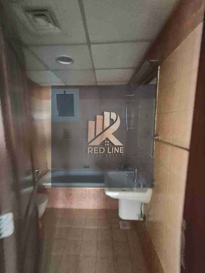 14 1000091855. jpg