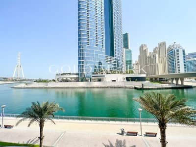 1 Bedroom Apartment for Sale in Dubai Marina, Dubai - Stop Scrolling - Huge 1 Bedroom - Full Water View