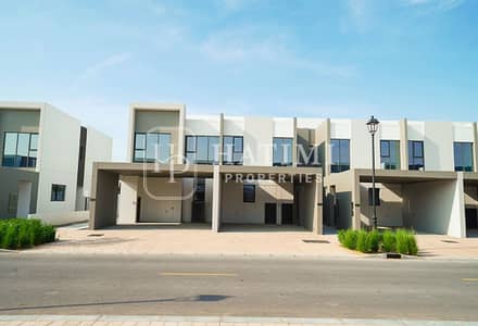 3 Bedroom Villa for Rent in Dubailand, Dubai - 4b9c7d35-48a3-4040-b6c2-2b3fe55ec5b0. jpeg