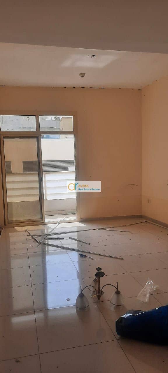 3 a1140c6b-abf9-4e2c-be19-feb7ec8baf21. jpg