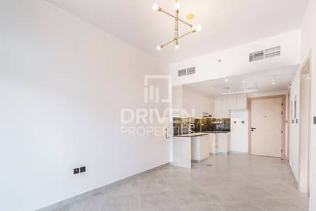 1 Bedroom Flat for Rent in Al Jaddaf, Dubai - Bright Unit in Mid floor | Ready to Move in