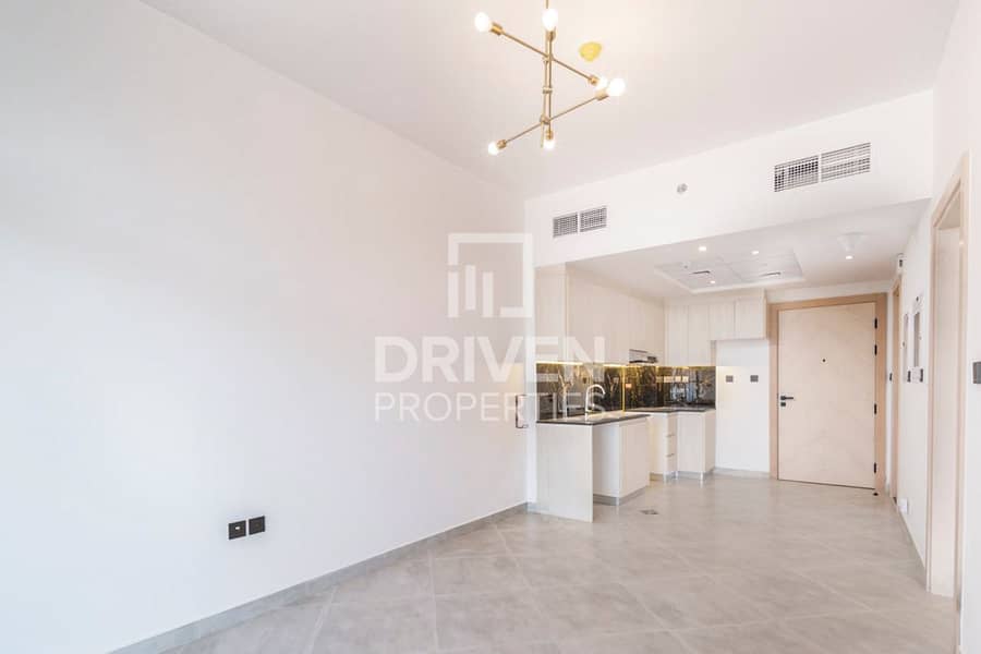 Bright Unit in Mid floor | Ready to Move in Bright Unit in Mid floor | Ready to Move in