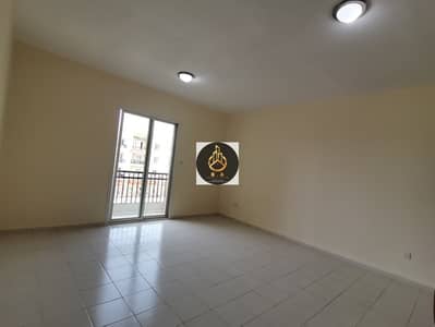 Studio for Rent in International City, Dubai - IMG_20220528_142209. jpg