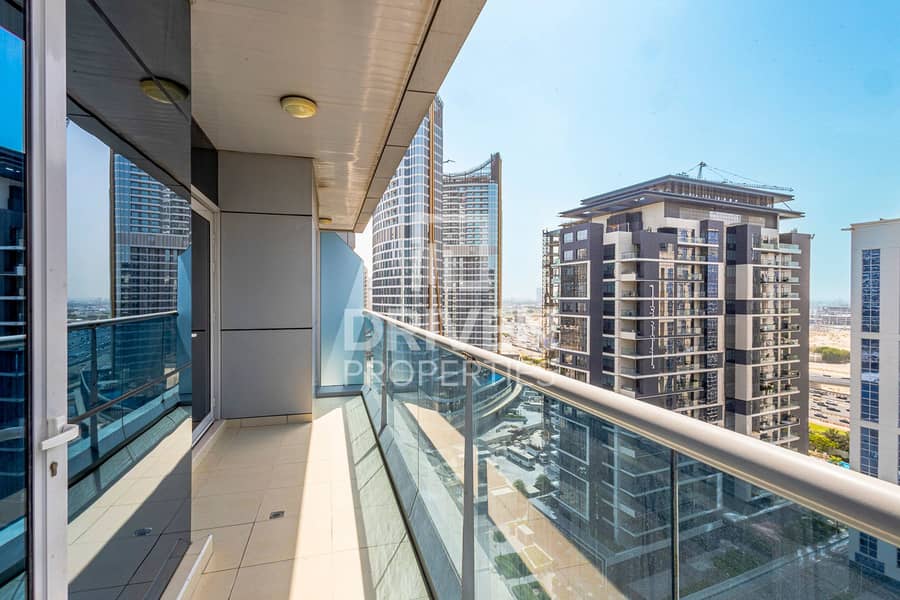 Well Maintained and Bright | Ready to Move In Well Maintained and Bright | Ready to Move In