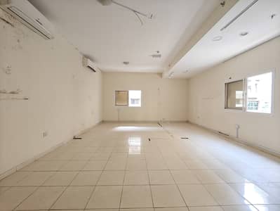 مکتب  للايجار في ديرة، دبي - 1000822358. jpg