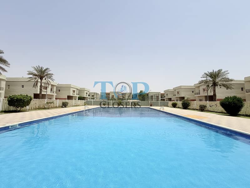 Pool and Gym | Prime Location | Community View