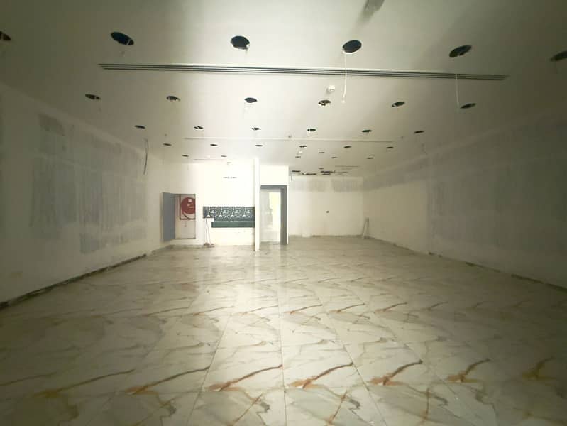 2 shop 04 pic2. jpg