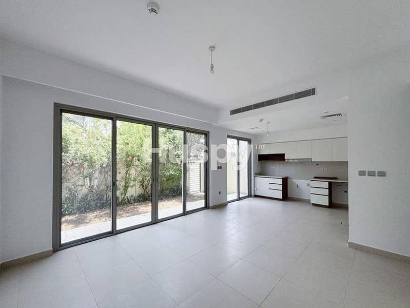 Vacant | Large Layout | Unfurnished Vacant | Large Layout | Unfurnished