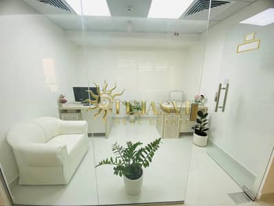 مکتب  للايجار في ديرة، دبي - 02accaca-8c96-4603-b2dd-3bc8341937dc. jpg