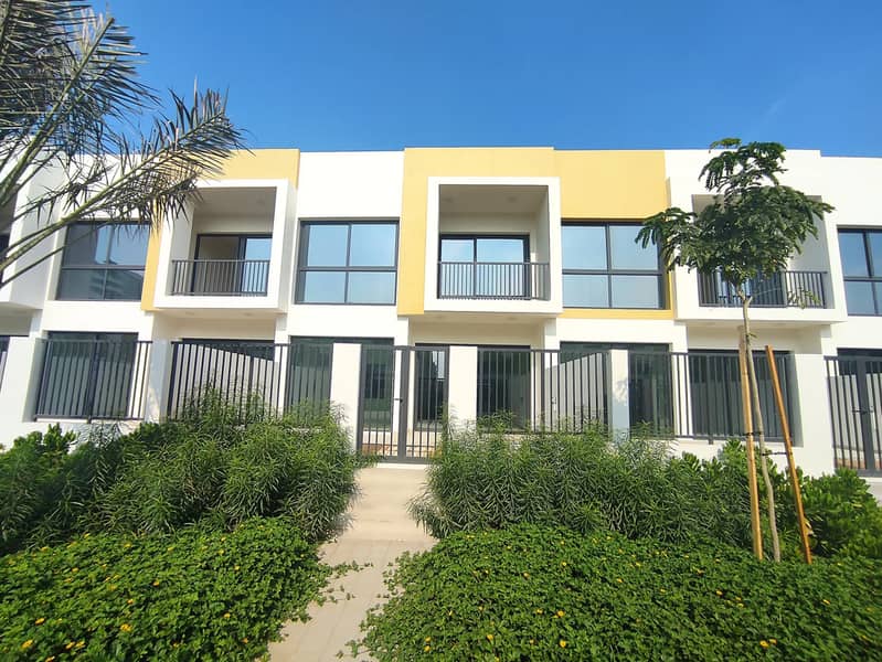 BRAND-NEW TOWNHOUSE | WITH MAID’S ROOM | READY TO MOVE IN