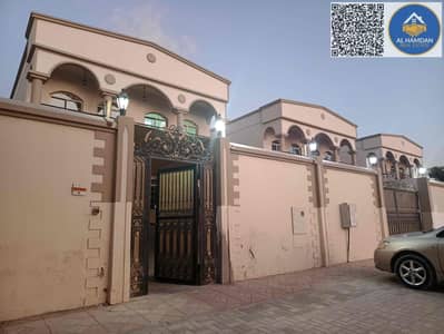 فیلا 5 غرف نوم للايجار في المويهات، عجمان - 38604297-18b5-4120-9d2e-654a0e21eb2b. jpg