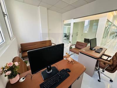 Офис в аренду в Дейра, Дубай - 67584f46-6263-4766-bb8c-6ff9d7b61433. jpg