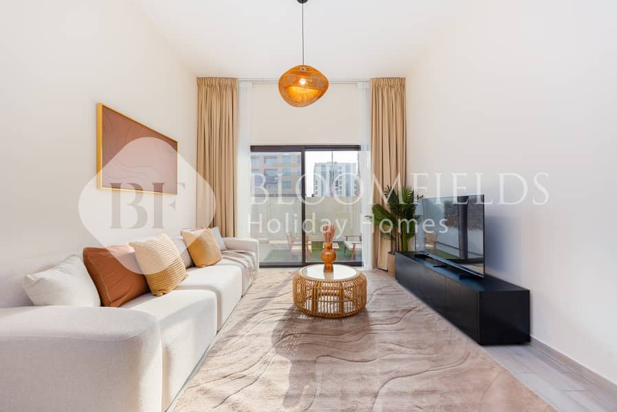 3 2 living room. jpg