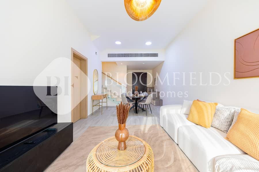 4 3 living room. jpg