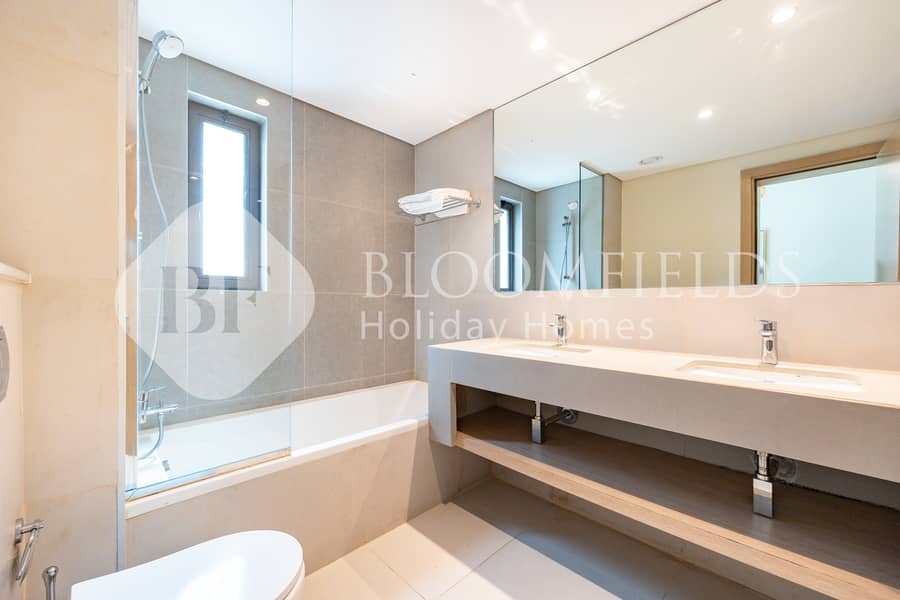 21 20 Masters bath. jpg