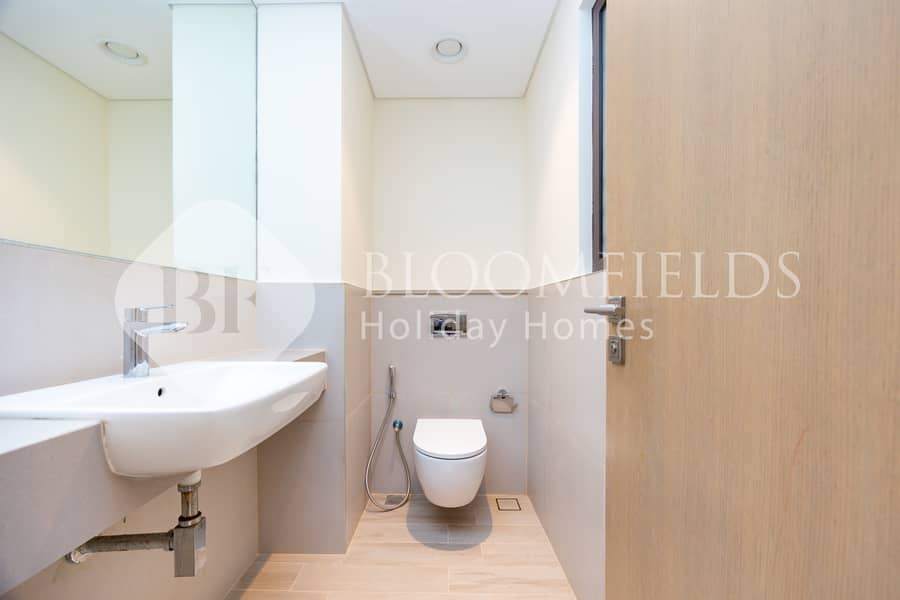 23 22 Common toilet. jpg