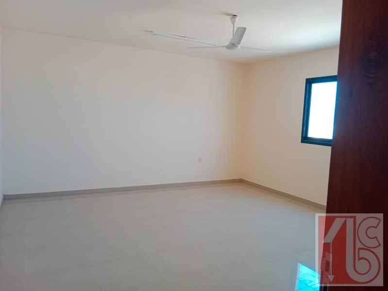4 Room