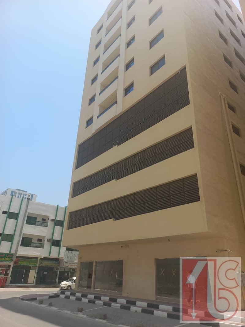 18 out Side Building - البناية من الخارج