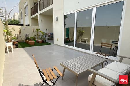 迪拜南部街区， 迪拜 2 卧室单位待租 - 位于迪拜南部街区，艾玛尔南区，乌尔巴纳住宅综合体 2 卧室的公寓 110000 AED - 12181651