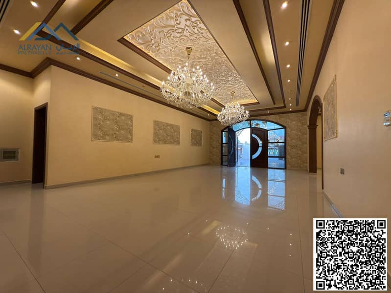 5 af2e36fc-575a-4136-b0c2-33f783a1dde9. jpg