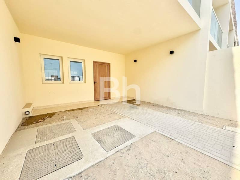 位于迪拜乐园,鲁康社区,鲁康3区 2 卧室的联排别墅 105000 AED - 12181908 位于迪拜乐园,鲁康社区,鲁康3区 2 卧室的联排别墅 105000 AED - 12181908