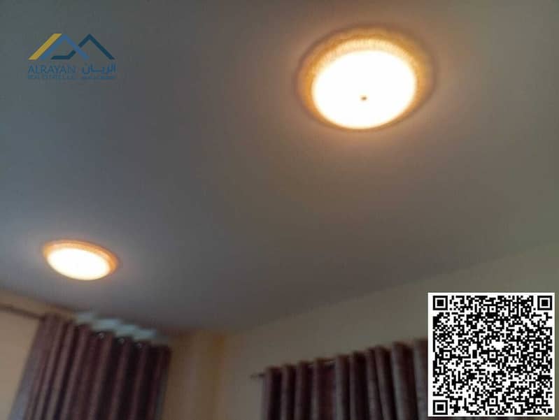 12 44dd00e1-8c08-4fcc-865a-081bf69e8ba4. jpg
