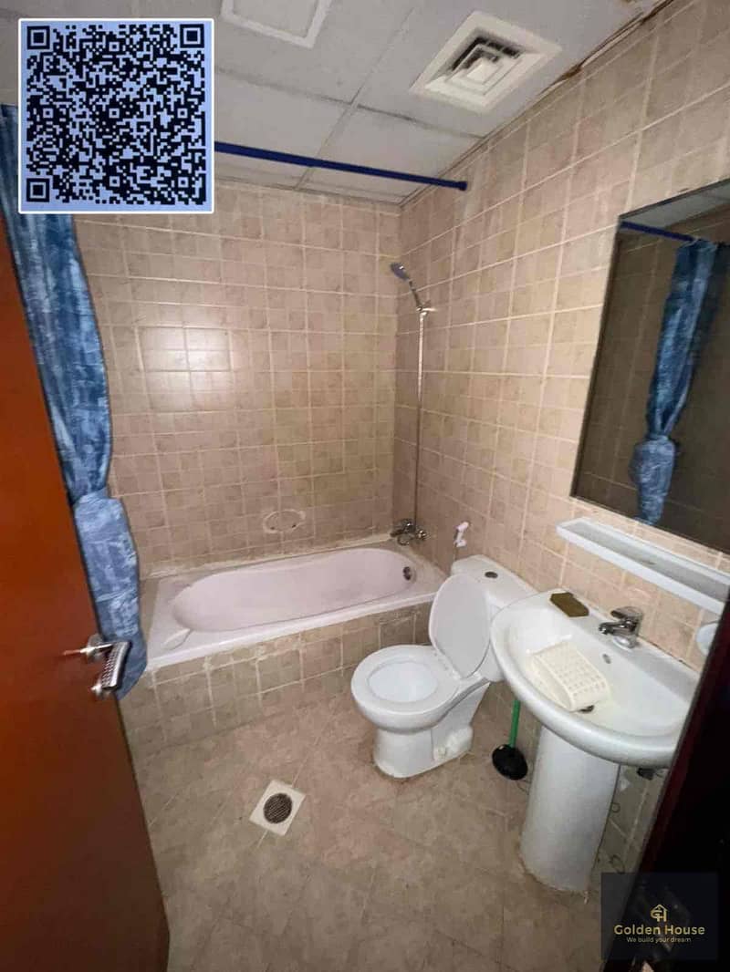 2 dcb9239a-ae50-40e7-8a6f-7d1b3bb98955. jpg