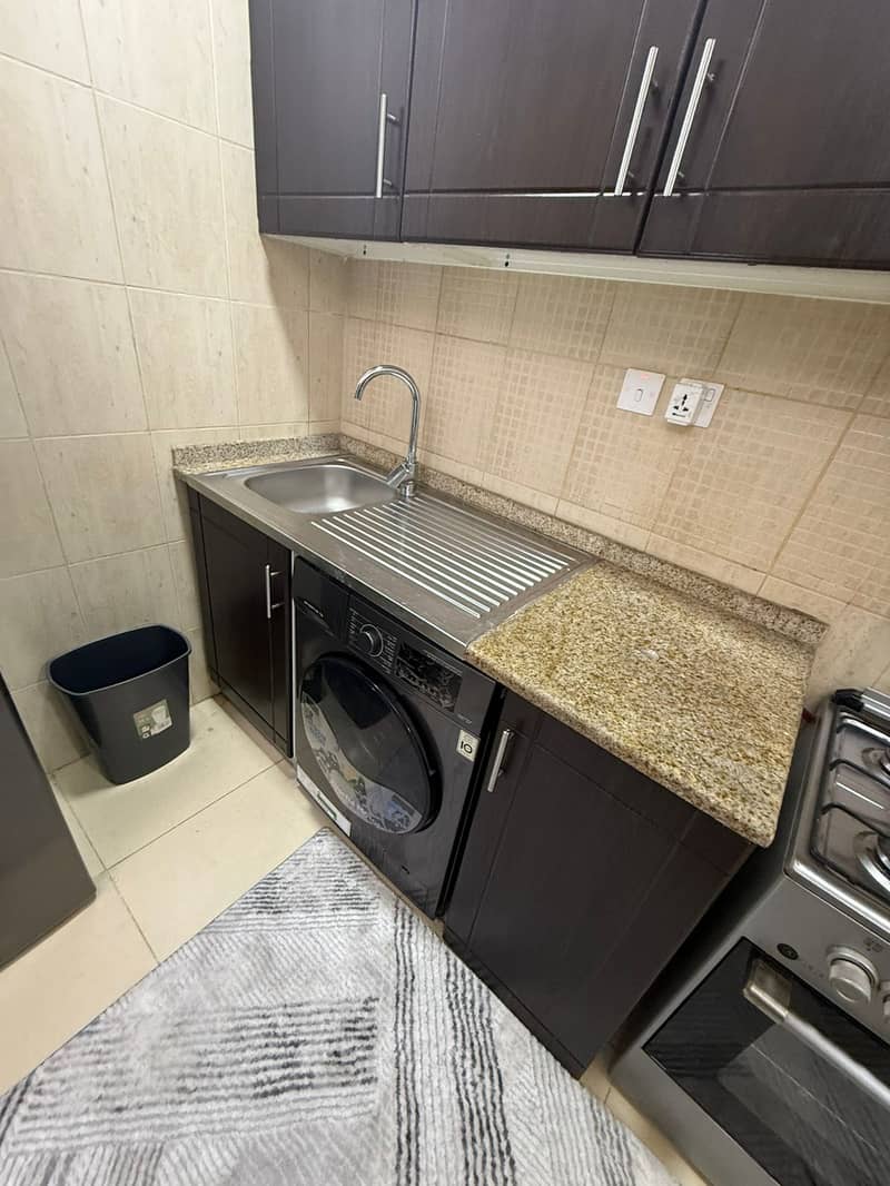 9 2211fb74-df9a-45eb-bcca-8eed0ad1a9a2. jpg