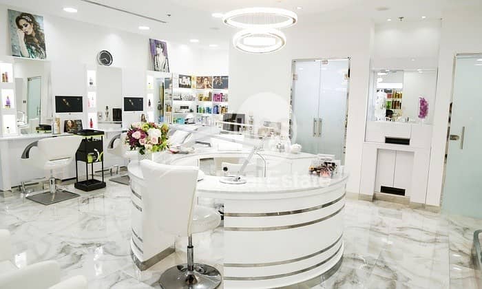 Ladies Beauty saloon in Jumeirah Lakes Towers