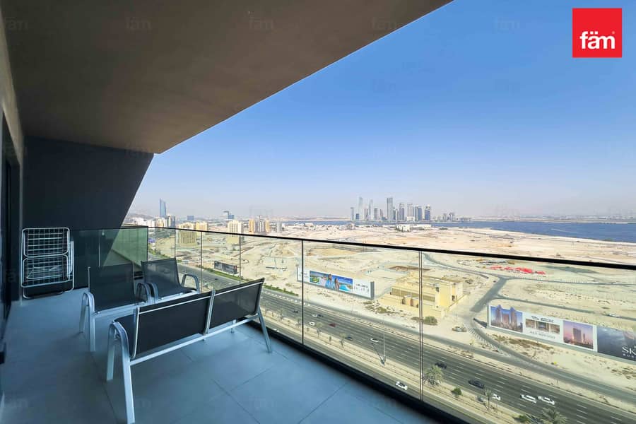 VacantIFully FurnishedIHigh FloorICreek View