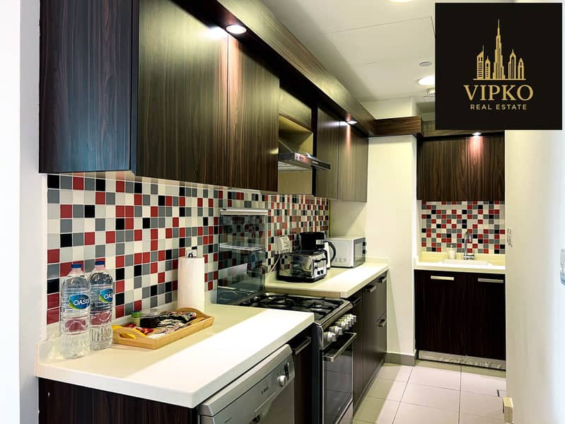 7 703 Kitchen. jpg