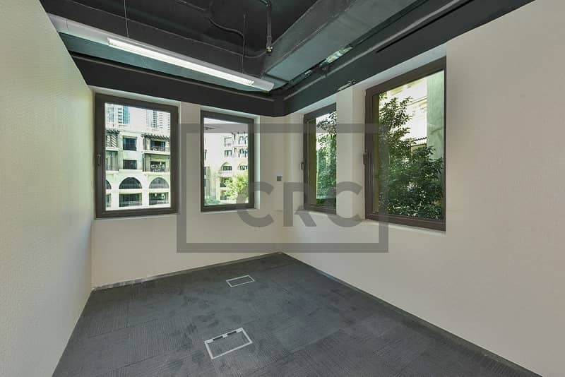 Fountain View | Partitioned | Signature office