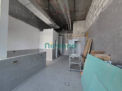 محل تجاري  للايجار في أبراج بحيرات الجميرا، دبي - IMG-20250709-WA0149. jpg