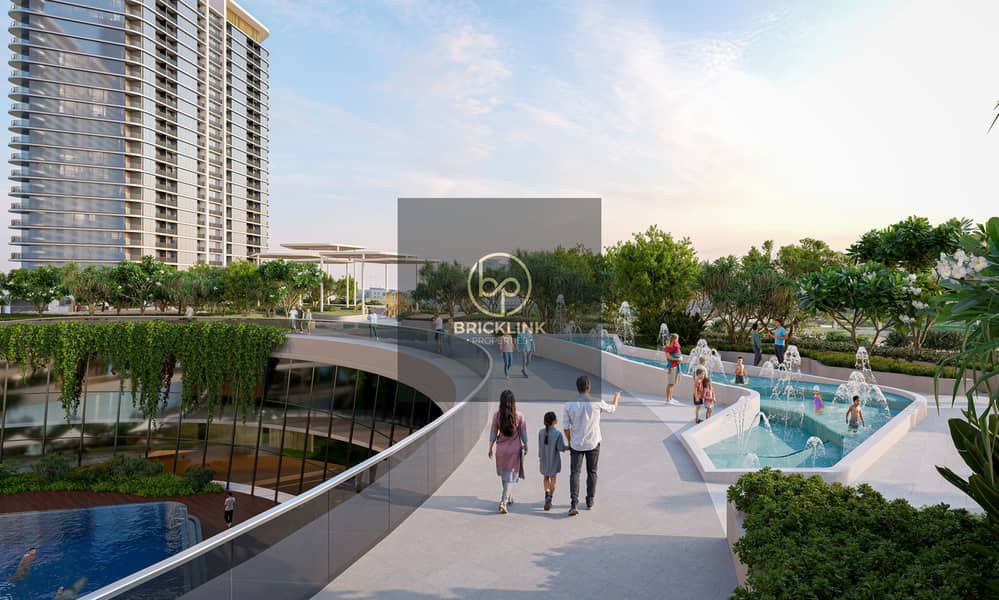 15 Podium - Walking track. png