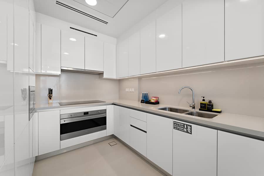 16 MMK02822. jpg