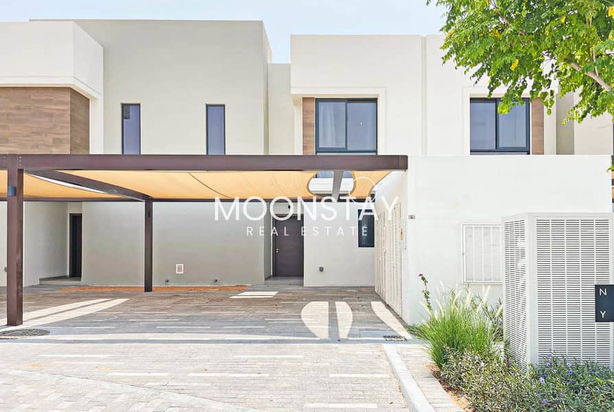 Exquisite Townhouse | Stylish Living | Yas Island