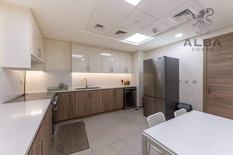 19 FURNISHED 4BR APARTMENT FOR SALE IN MIRDIFF HILLS (12). jpg