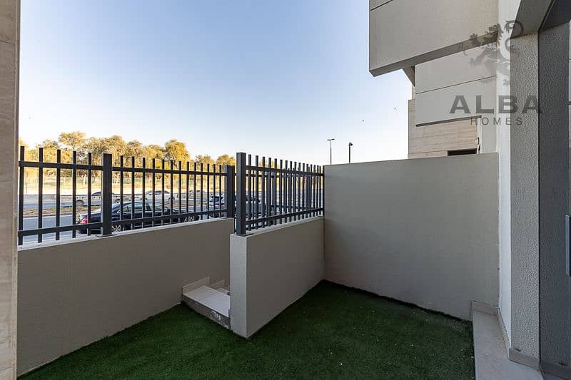 30 FURNISHED 4BR APARTMENT FOR SALE IN MIRDIFF HILLS (30). jpg