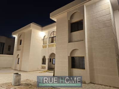 فیلا 5 غرف نوم للايجار في حوشي، الشارقة - aab23858-5d3e-40e2-940d-3c432b9964a5. jpg