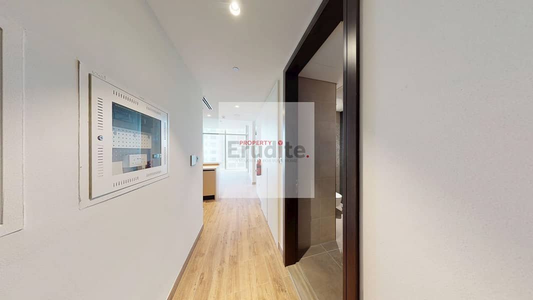 4 jumeirah-lving-studio-03-03222025_162234. jpg