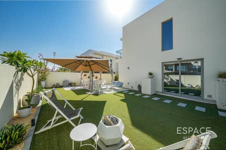 4 Bedroom Villa for Rent in Arabian Ranches 2, Dubai - Corner 4BR plus Maid's Villa | Large Plot