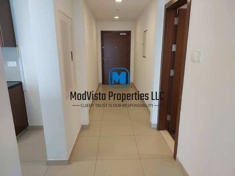 4 9676cbce-ee38-42ff-a93d-1208e80bb2f9. jpg