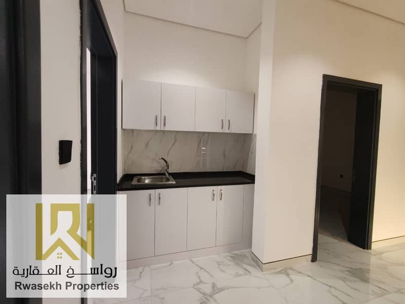 12 صورة واتساب بتاريخ 1447-01-13 في 14.20. 47_484b7e8a. jpg