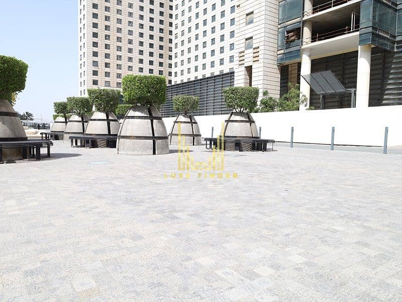 14 Outdoor Seating. jpg