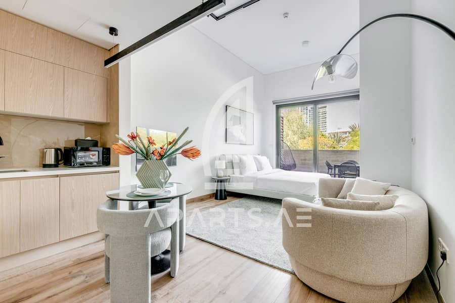 Oakley Square - Modern Luxury Studio in JVC