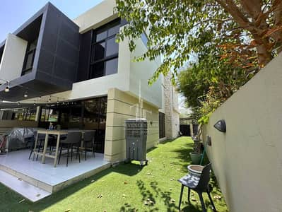 3 Bedroom Villa for Rent in DAMAC Hills, Dubai - Stunning 3BHK | Ready To Move In | Single Row