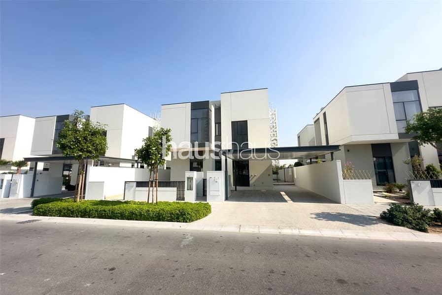 位于阿尔弗雷德街区,穆罗杰弗雷恩别墅区 4 卧室的别墅 7200000 AED - 12189630 位于阿尔弗雷德街区,穆罗杰弗雷恩别墅区 4 卧室的别墅 7200000 AED - 12189630